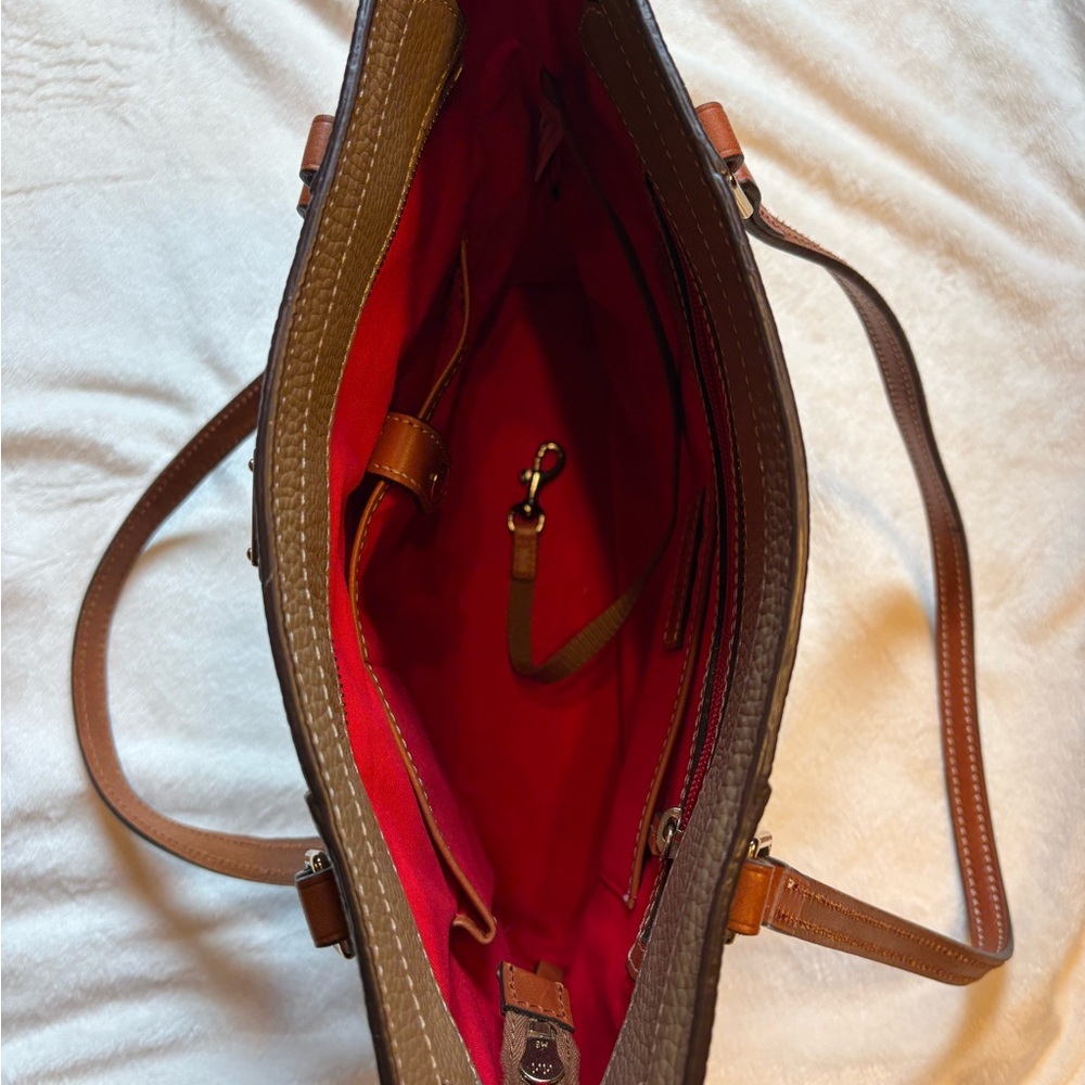 Dooney & Bourke olive green pebbled bag - Picture 5 of 5